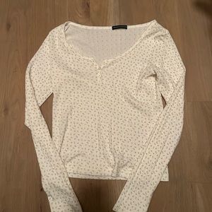 white floral long sleeve top
